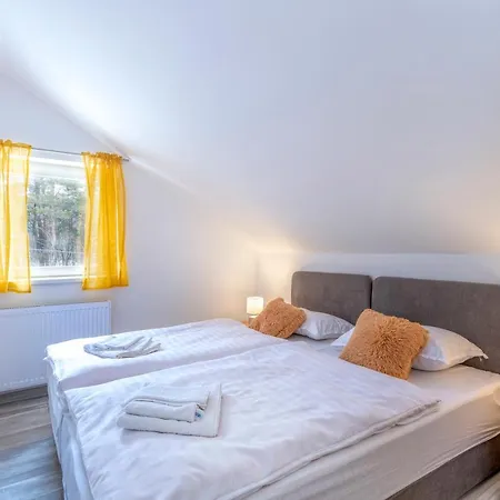 Apartman Vedro Polje Gospic Exterior photo